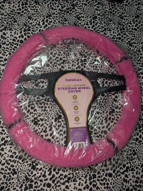 Pink Plush Steering Wheel Cover